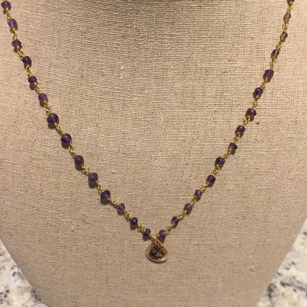 STELLA & DOT GOLD AND PURPLE NECKLACE
